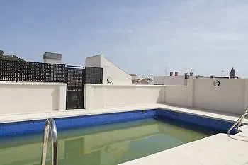 Suncity Apartamentos Refino Con Piscina Málaga