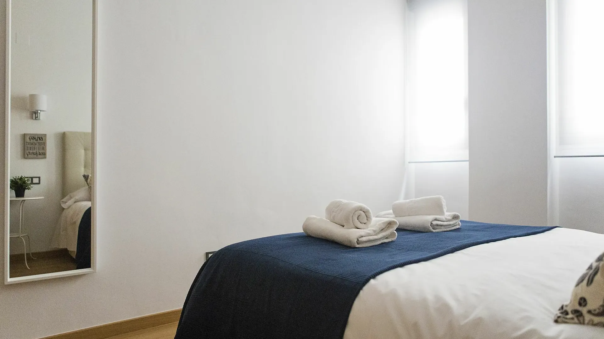 Suncity Apartamentos Refino Con Piscina Málaga